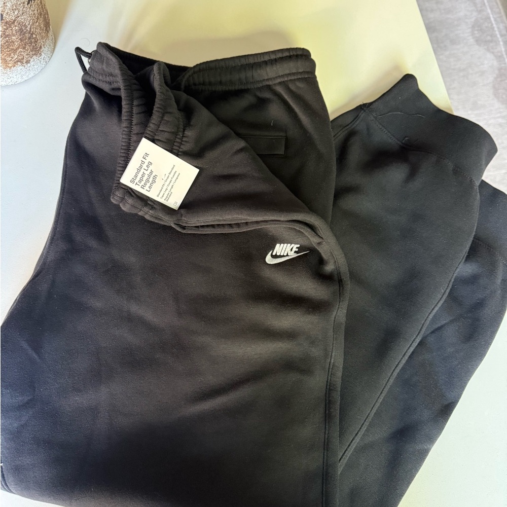 Nike Black Joggers NWT